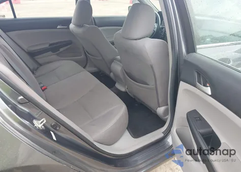 2012 Honda Accord 2.4 Lx z USA, uszkodzony, nr VIN 1HGCP2F32CA181334